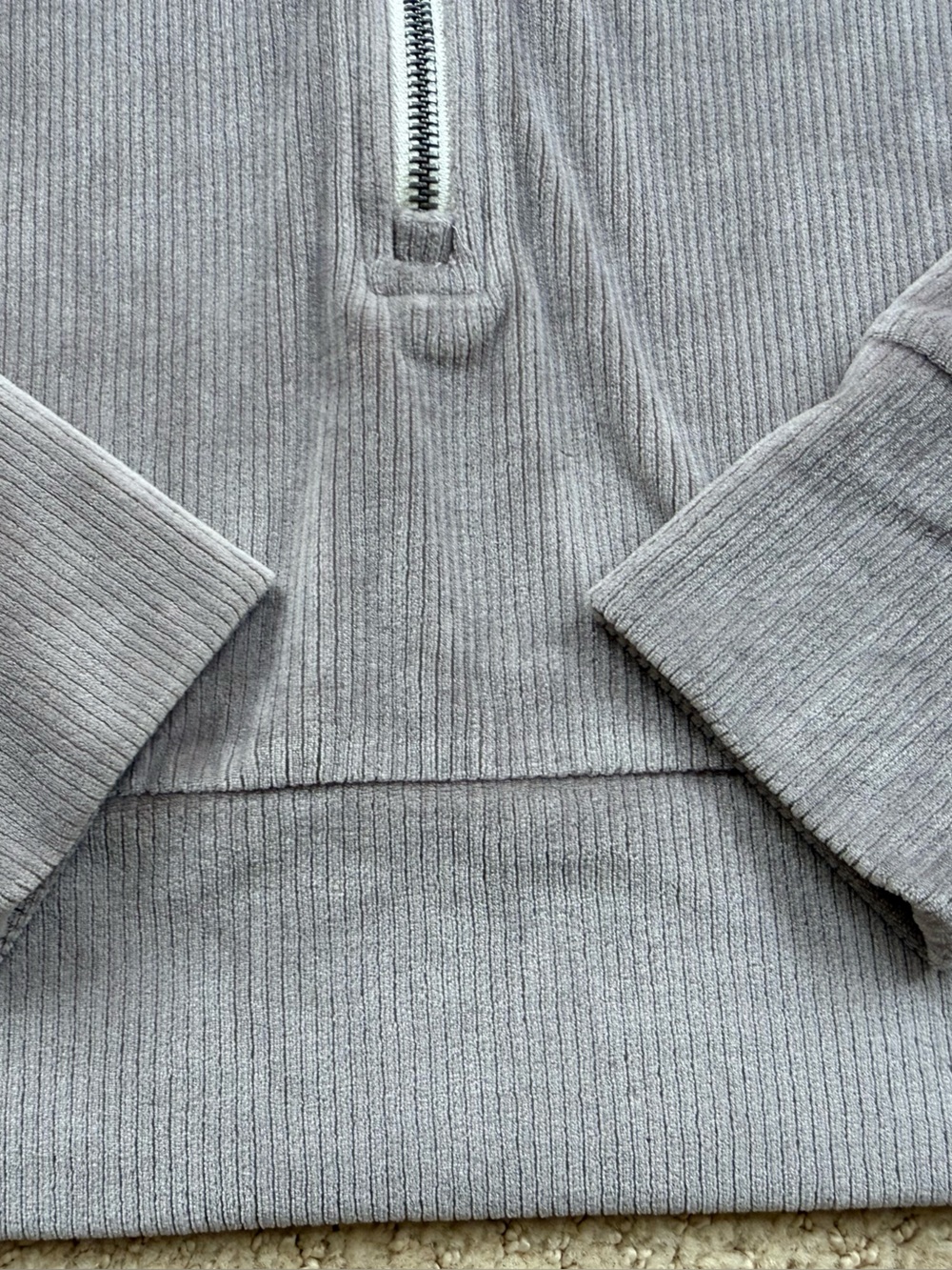 VUORI Haven Half Zip Like New - Picture 5 of 7